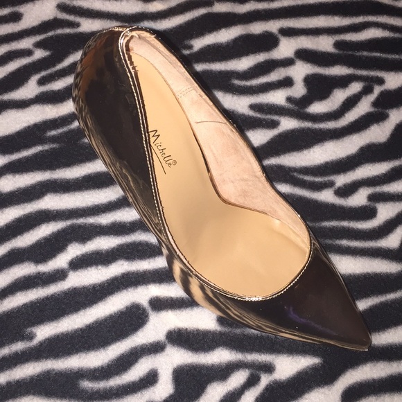 Rose Gold Pumps slightly worn. - Picture 6 of 7